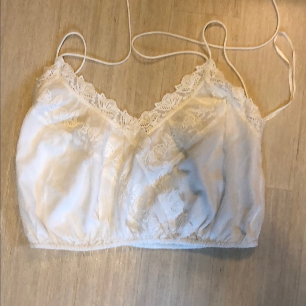 Free people Embroidered eyelet cropped tank.